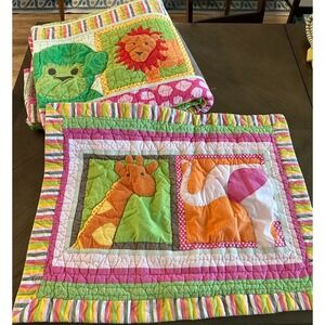 Vintage Bright Circo Twin Animal Zoo Print Quilt and Pillowcase Bedding 2 Pieces